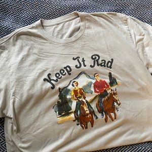 Retro 
Indy Brand Mens T